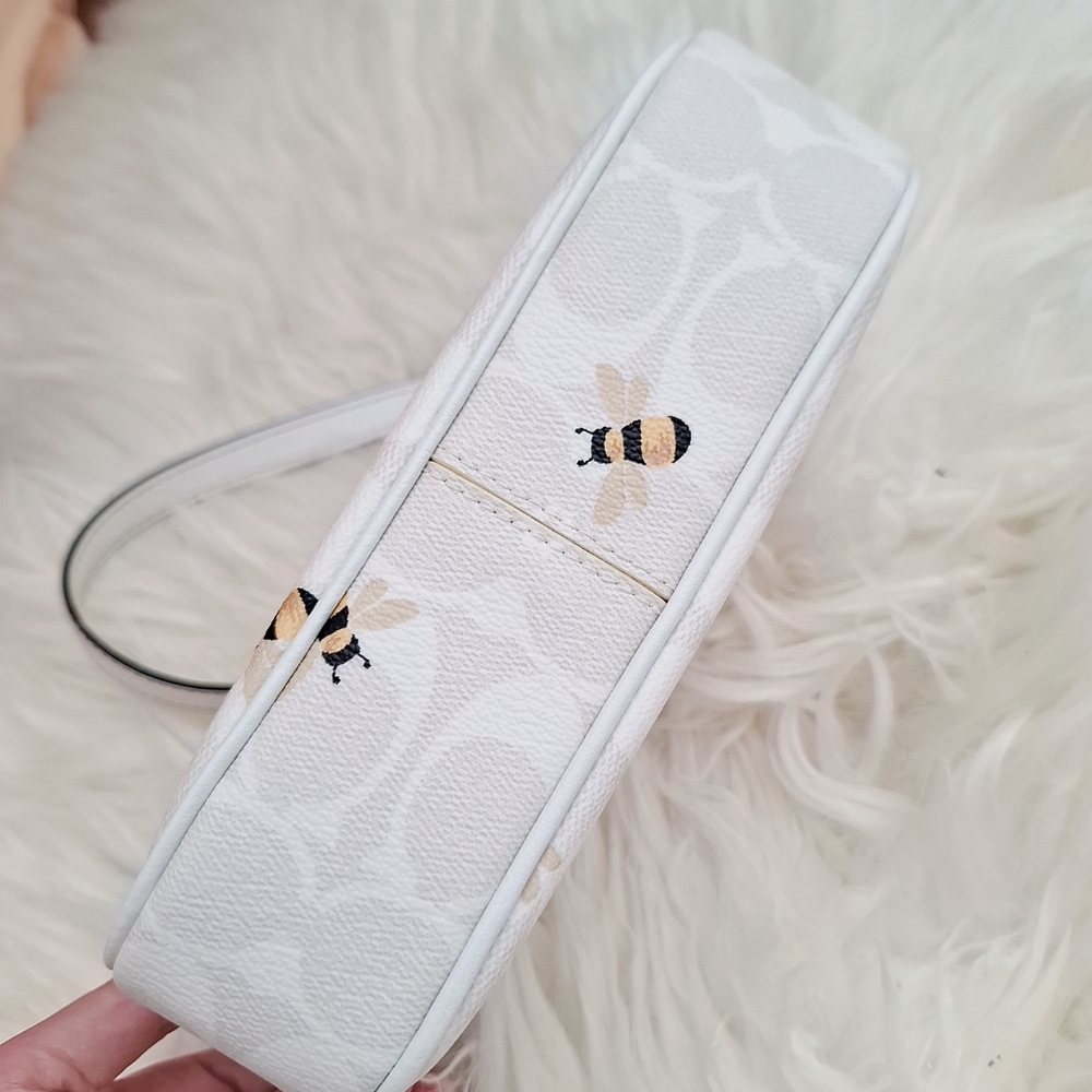 NWT Coach 🐝🐝  Nolita 19 In Signature Canvas With Bee Print Plus Floral Chains - Picture 12 of 12